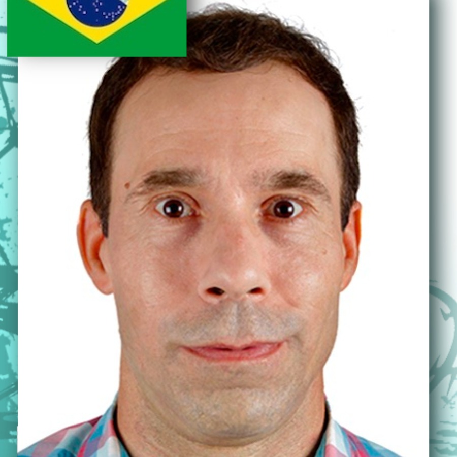 Eduardo Ribeiro De Vianna Bandeira from Salvador  Brazil
