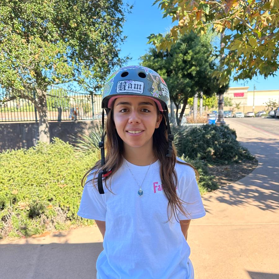 Lou Escobar from Bogota  Colombia