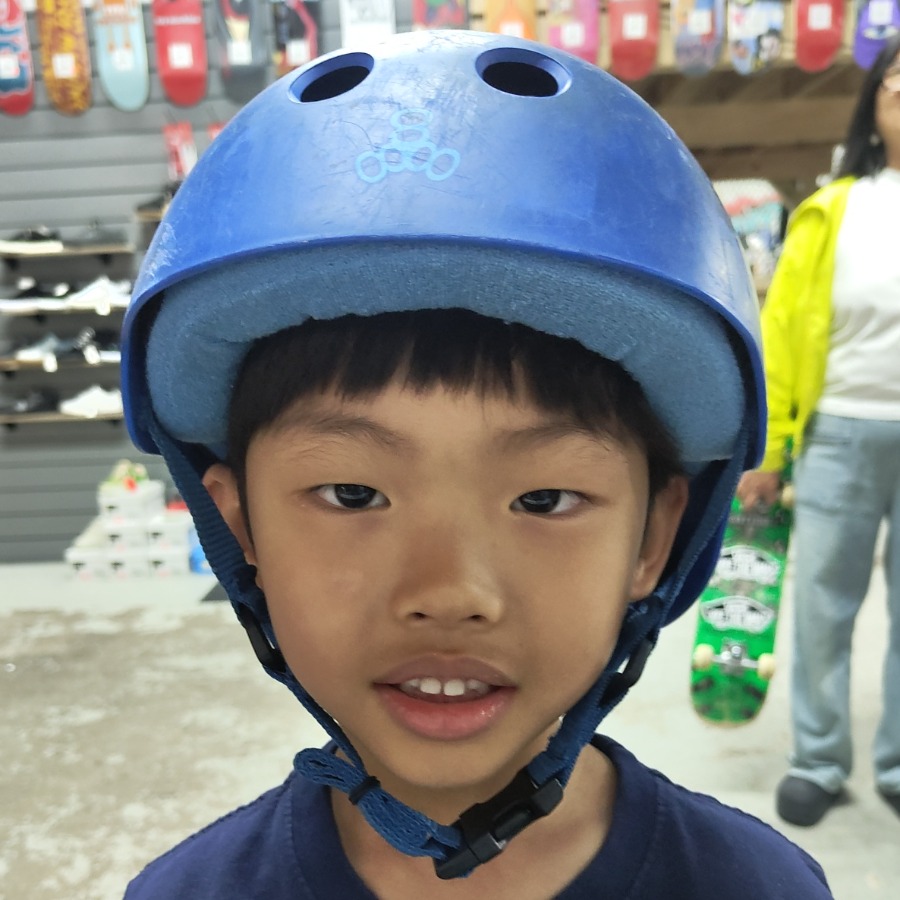 Mason Chan from Richmond Hill Canada Mason Chan from Richmond Hill Canada