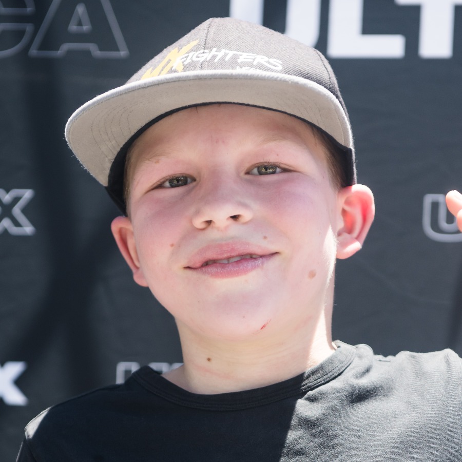 Leon Chervonets from   Belarus