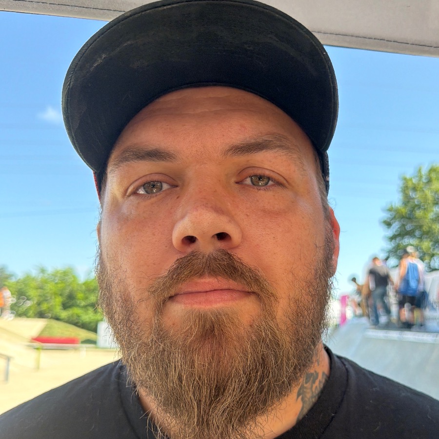 Derek Crooker from Effingham Il USA