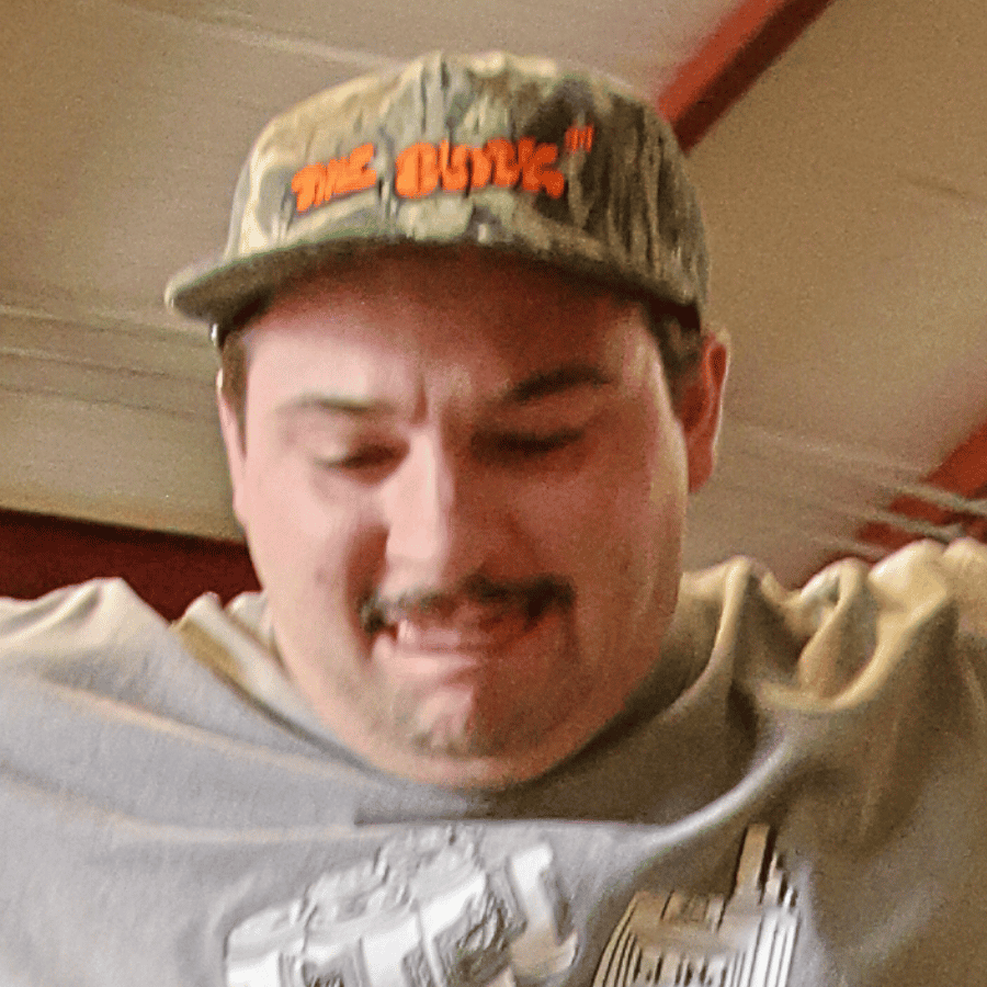 Hunter Floyd AKA Zeke from Warner Robins GA USA Hunter Floyd AKA Zeke from Warner Robins GA USA