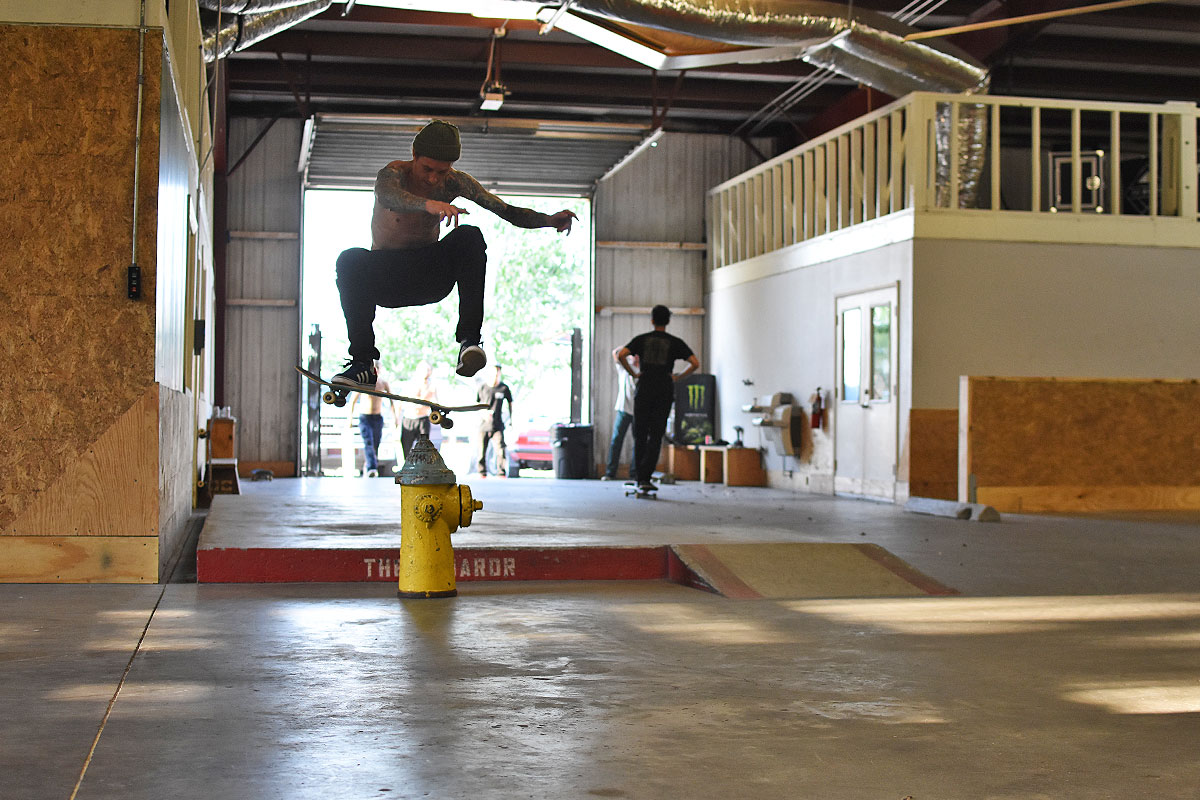 Scenes from The Boardr HQ Free Skate Sessions - HC Heel