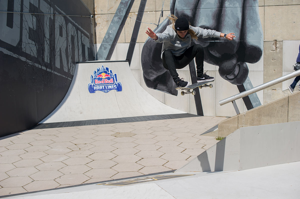 Work and Lurk in Detroit - FS Ollie Hart Lines