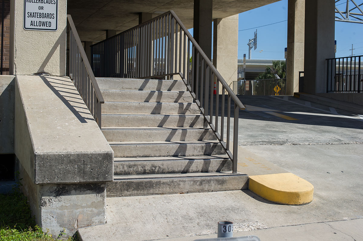 Gap Over Rail into Bank Downtown Tampa