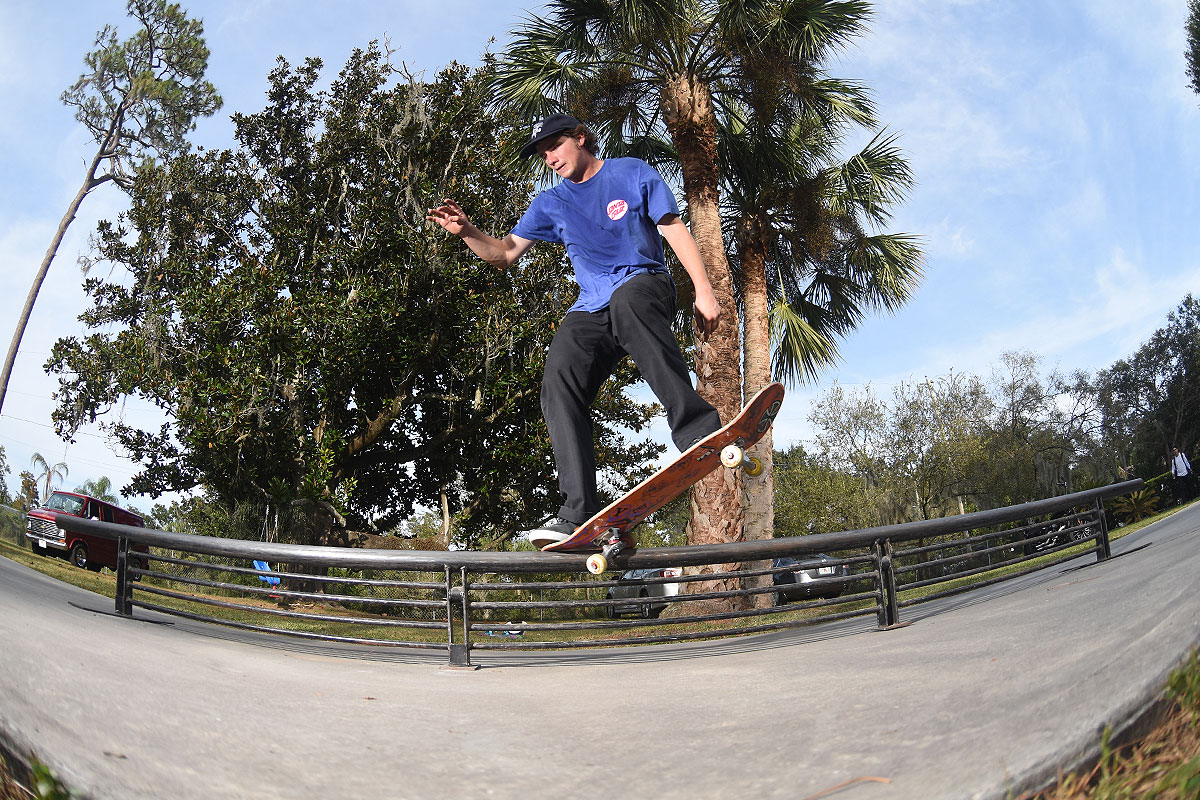 The Boardr BBQ at the Dream Driveway - Crooked Grind