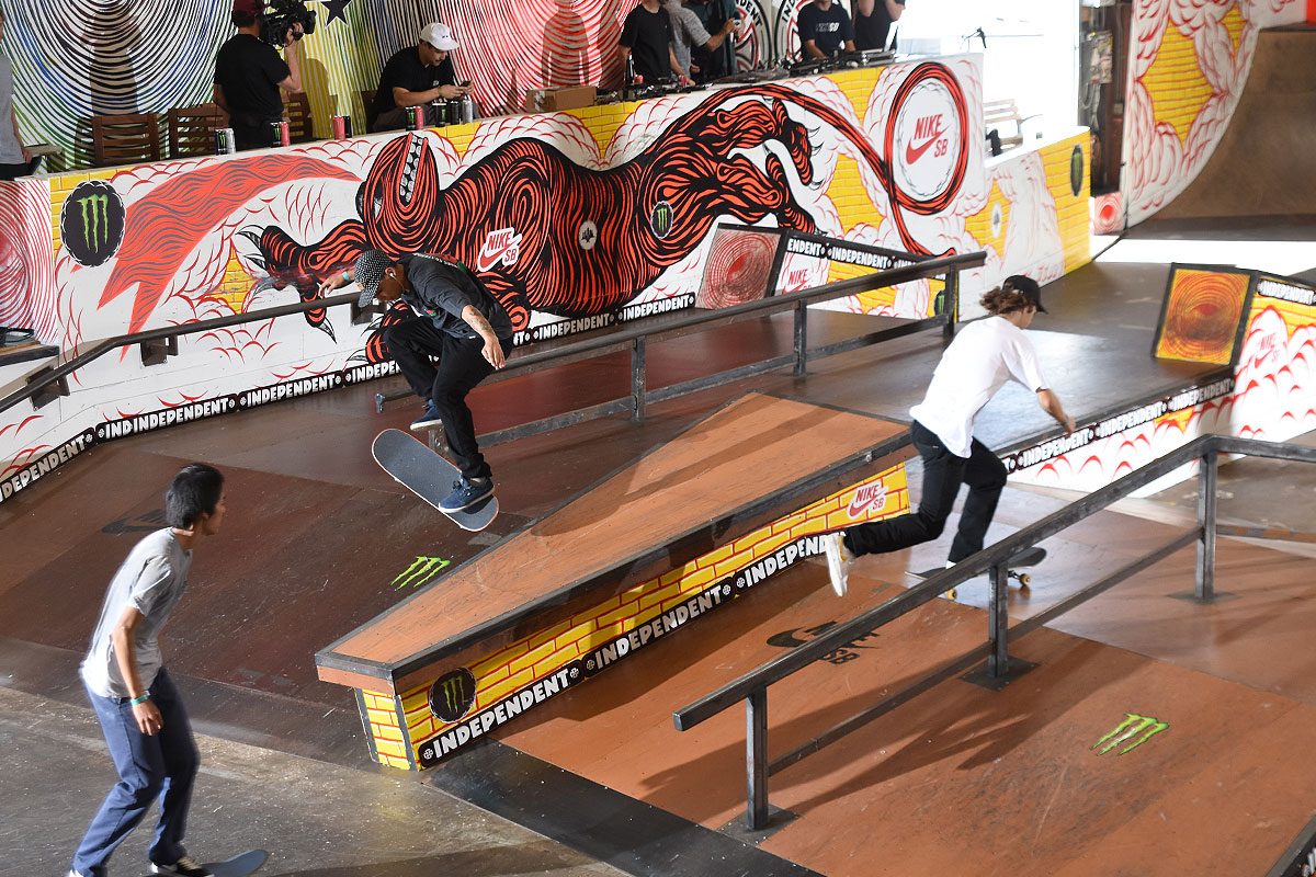 Tampa Am 2017 - 360 Flip Noseslide