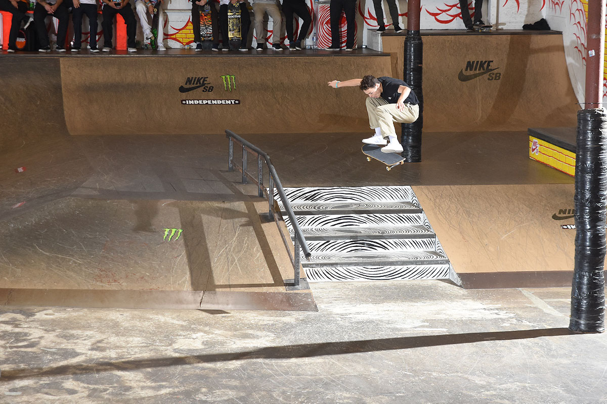 Tampa Am 2017 - Zach Switch Flip