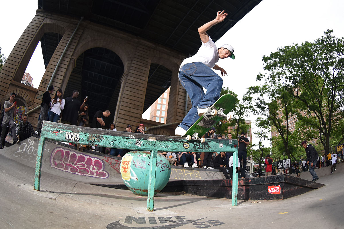 HHD 2018 - Switch front Blunt