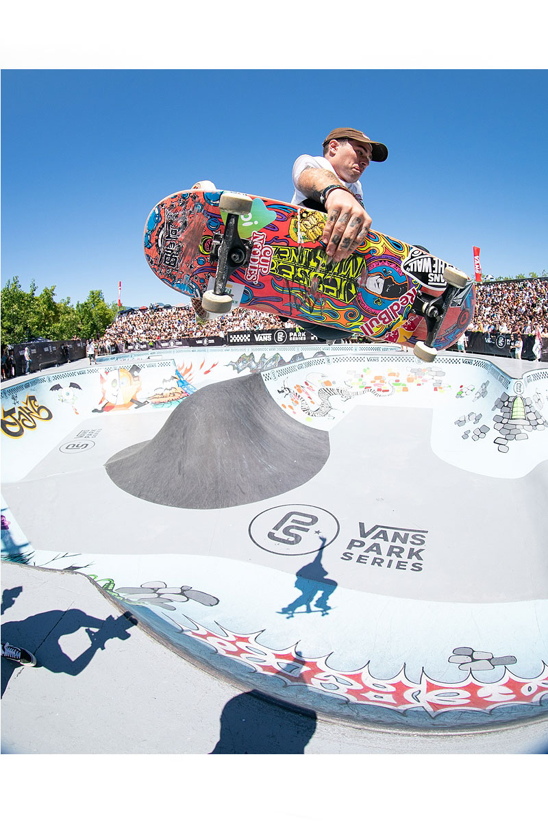 Finals - Frontside Air