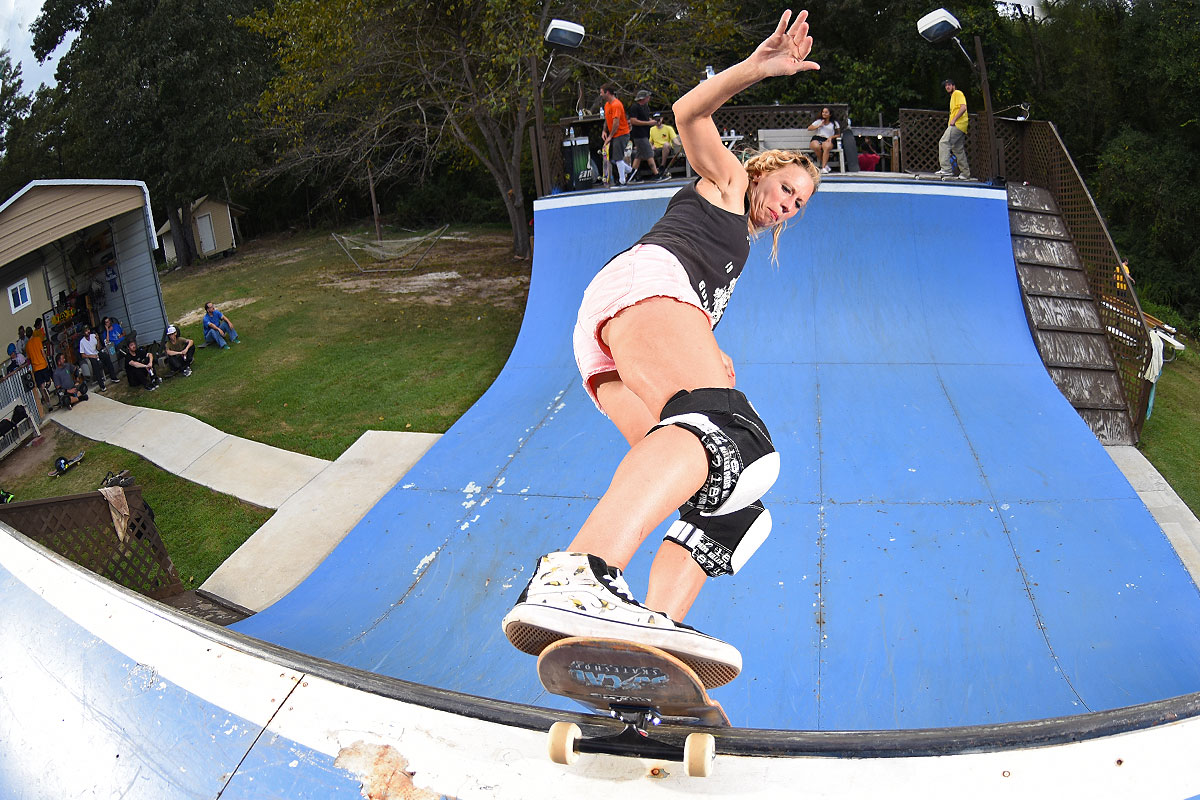 Collins Compound - Rock to Fakie.