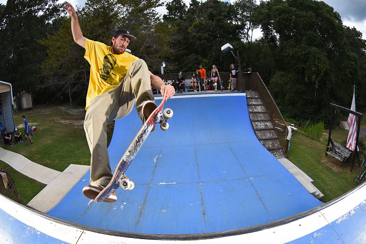 Collins Compound - Nose Grind.