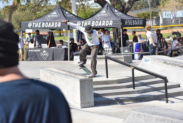 GFL at St. Pete - Nose Grind.