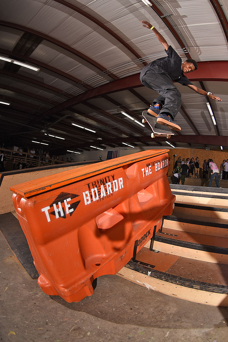 Best Trick 2019 - Flick Back Noseblunt.