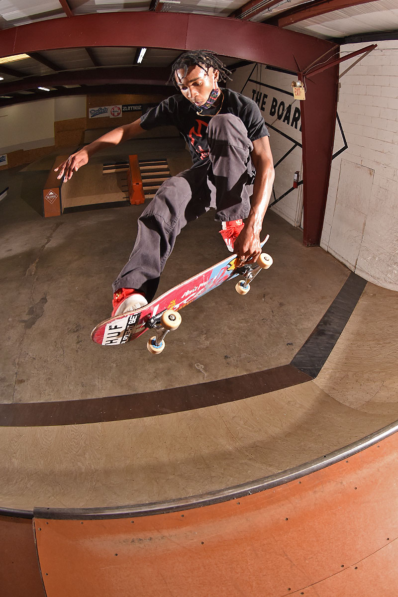 Stag - Frontside Air
