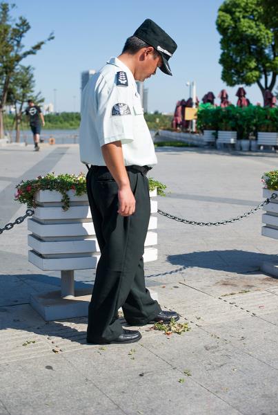 Skateboard Security in Shanghai