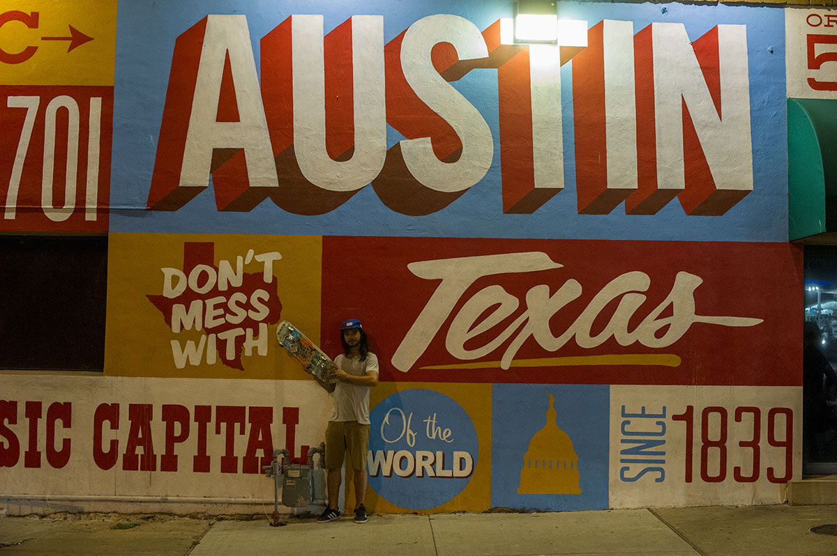 Tourist Photo Porpe in Downtown Austin