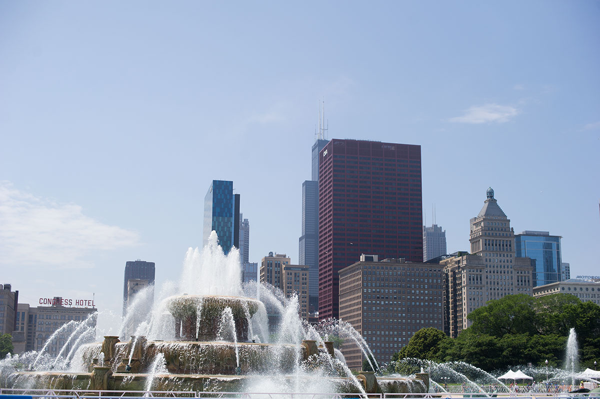 Chicago Tourism Married With Children Fountain