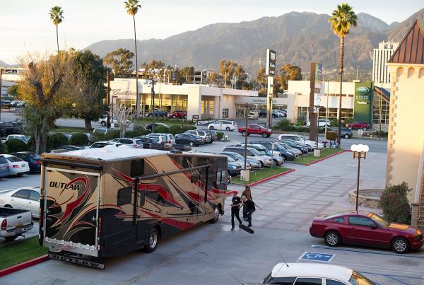 The Boardr Bus in LA
