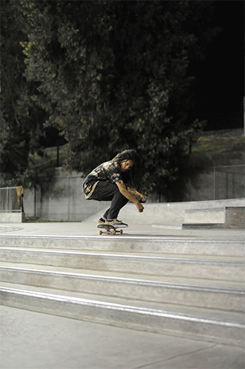 Mark Varial Heel at a Terrible LA Skatepark