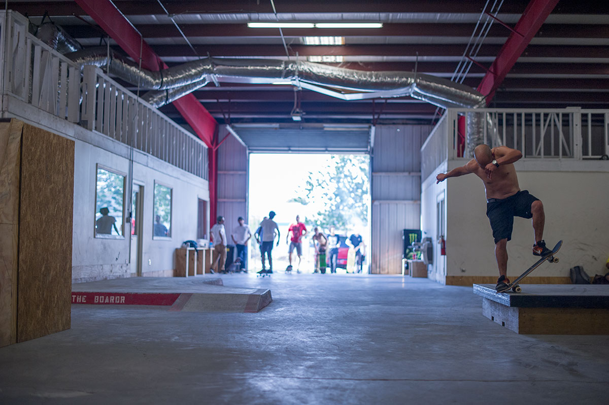 Bluntslide 1 Levi's and Hellaclips DIY Tampa Skateboarding Spot Delivery