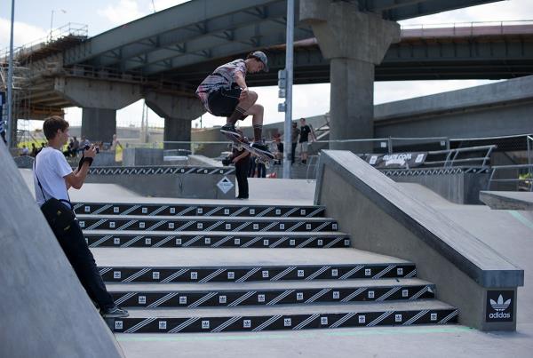 Frontside 360 at adidas Skate Copa Louisville