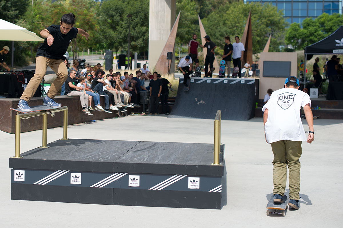 Feeble Kickflip Out at adidas Skate Copa Barcelona 2015