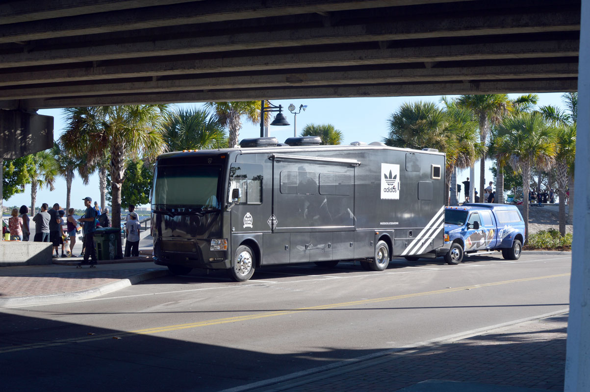The Boardr Bus at Grind for Life at Bradenton 2015