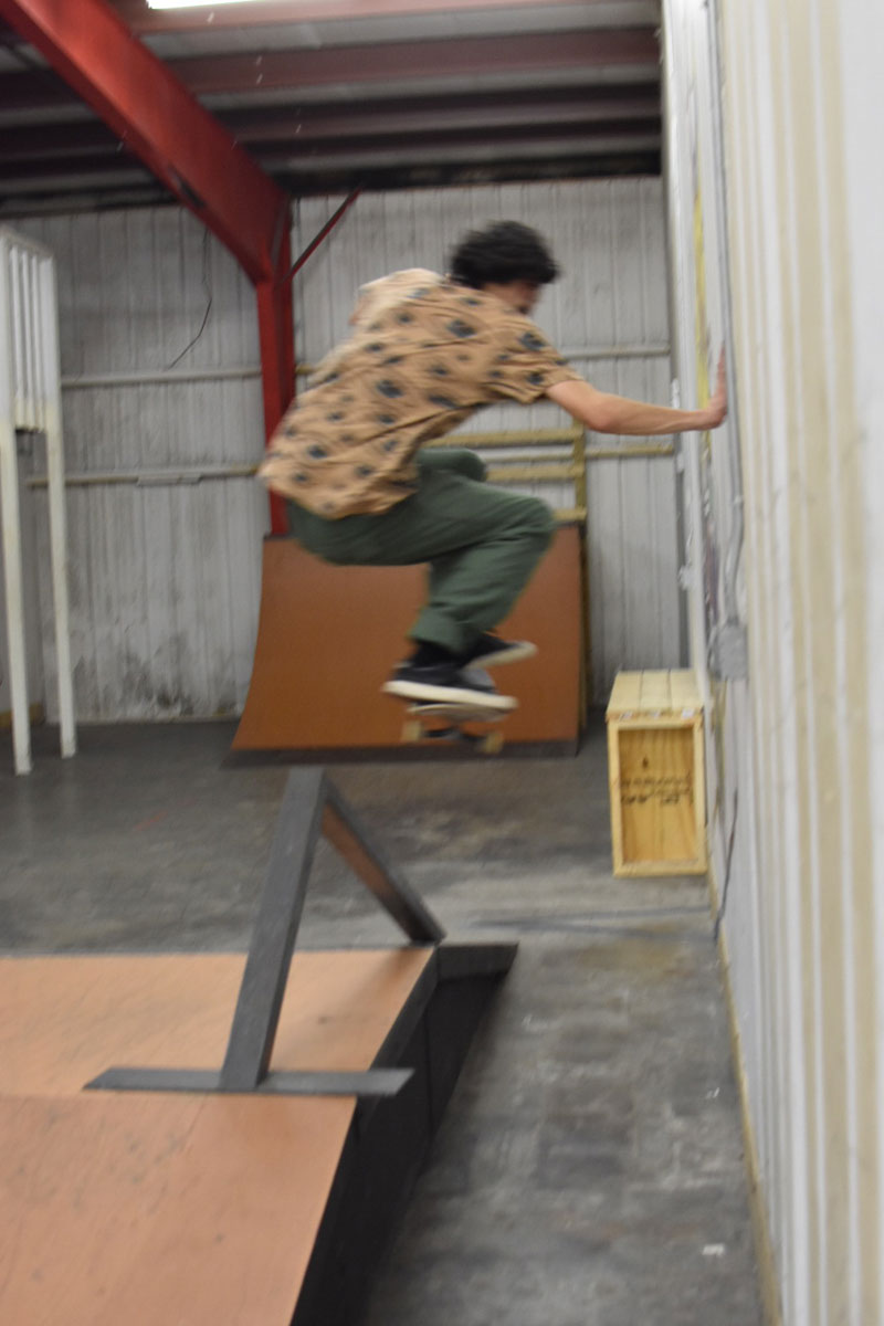 Frontside Grind Tuesdays - Thread It