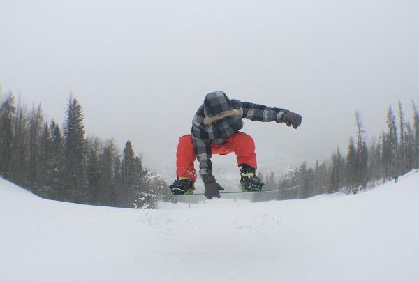 Zumiez 100k Snowboarding Stinkbug