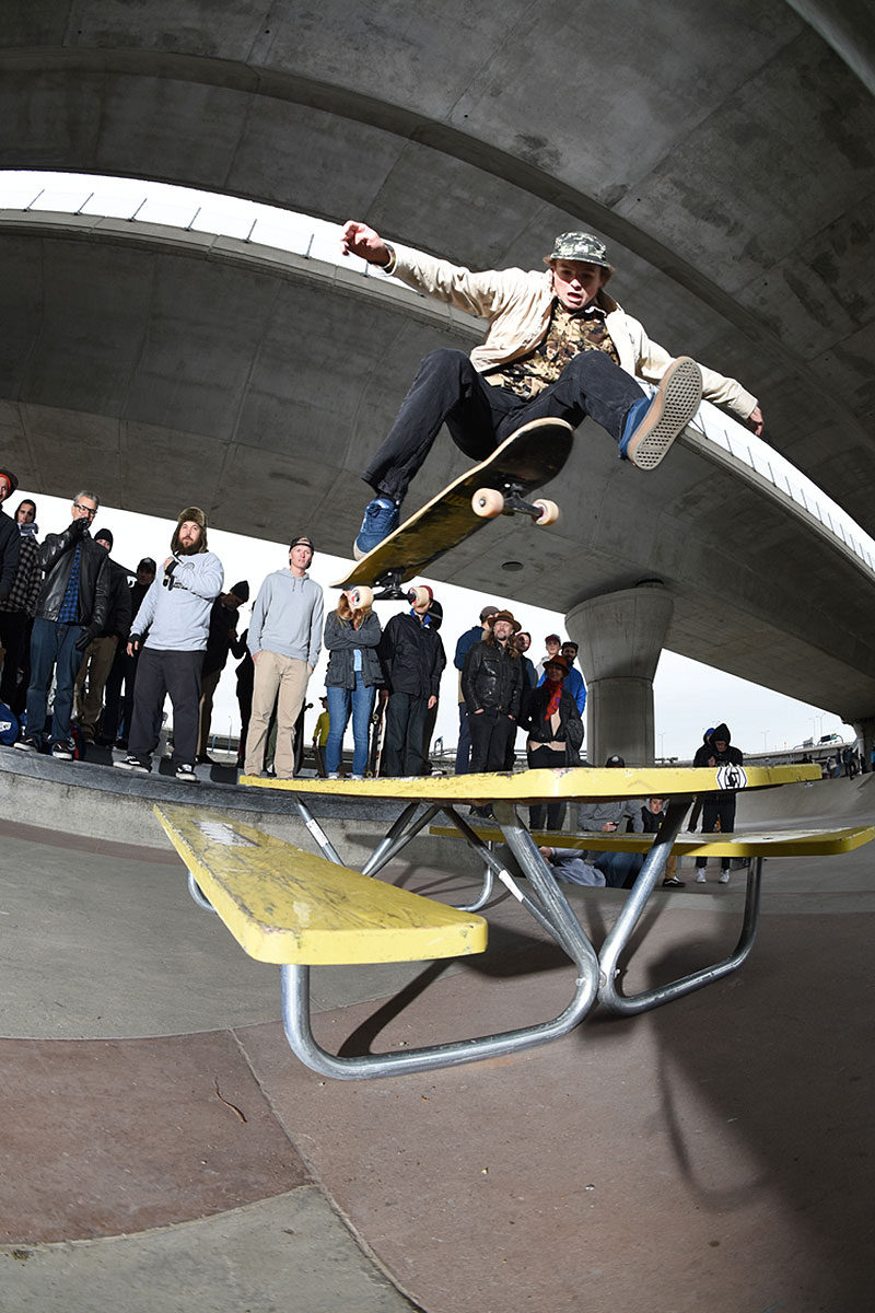 Innoskate Skateboarding at MIT - Late Shuv