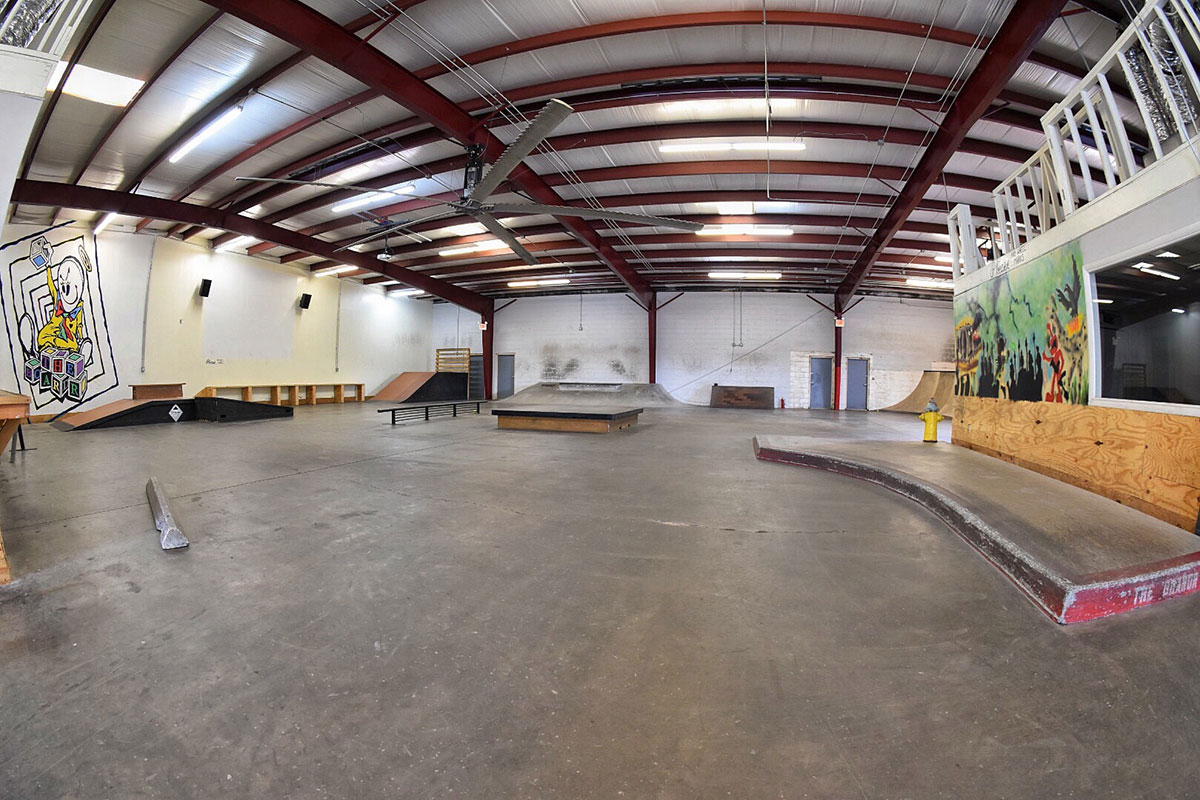 Tampa Indoor Skateboarding TF - The Boardr HQ Photo 6