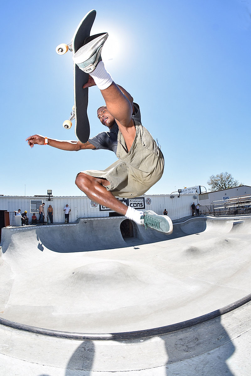 Tampa Pro 2017 Weekend - Proper Boneless