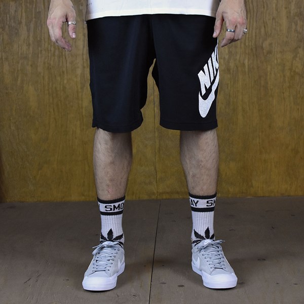 nike sb dri fit sunday shorts