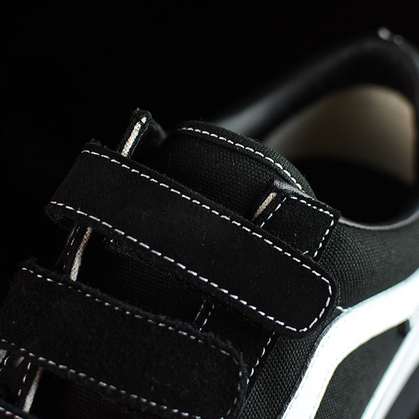 old skool v pro black white