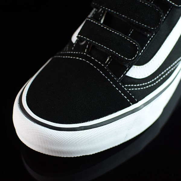 old skool v pro black white